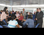 Presidente e corregedor do TRE, desembargadores Raimundo Barros e Ricardo Duailibe, e o diretor-geral, Flávio Costa, visitam os participantes do curso