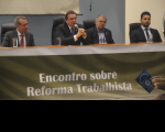 Desembargador Sebastião; des. Gerson na abertura do evento; des. José Evandro, vice-diretor da EJUD16, e juiz Paulo Fernando, coordenador EJUD16