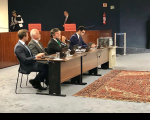 Ministro Luiz Fux preside a reunião no STF.