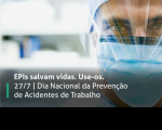 Profissional da saúde com máscara, touca e face shield.