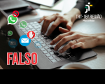 Imagem de duas mãos digitando em um notebook. Na parte superior, à esquerda, ícones simbolizando bloqueio do Whatsapp e de e-mail. Na parte inferior, à esquerda, a palavra FALSO, na cor vermelha com contorno branco. Acima, à direita, logomarca do TRT-16, na cor branca.