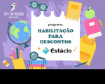 Imagem com fundo em tons de lilás e ilustrações do globo terrestre, livros, óculos, lápis, pincéis, fruta, mochila e lupa. No centro, ilustração de uma folha de bloco de papel na cor branca com o texto PROGRAMA HABILITAÇÃO PARA DECONTOS - ESTÁCIO. No canto superior esquerdo, a logomarca do TRT na cor branca.